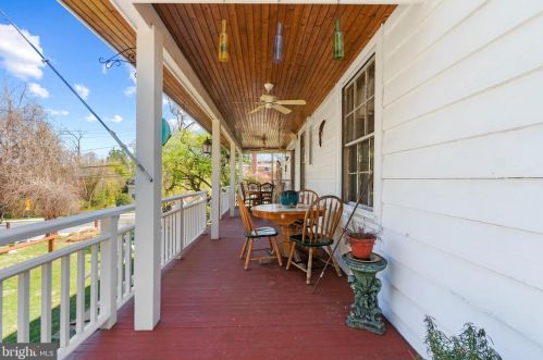 10 Argyle St, Rockville MD 20850-4417 exterior