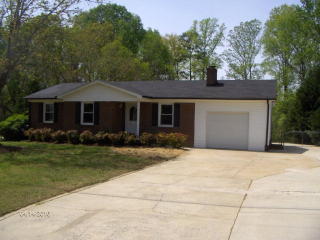 4835 Greenwood Dr, Gastonia NC  28052-9433 exterior