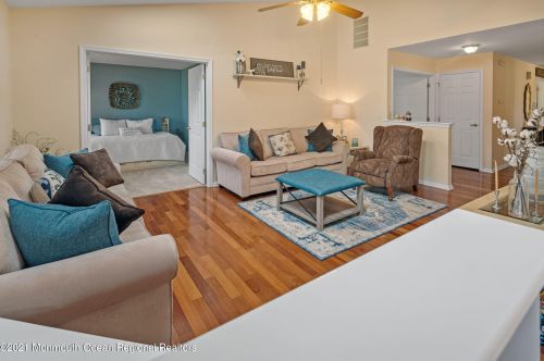 2 Abercorn Ct, Jackson Twp NJ  08527-3965 exterior