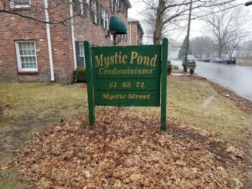 71 Mystic St, Methuen, MA 01844-2471