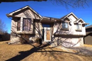 15712 Louis Dr, Omaha NE  68118-2351 exterior