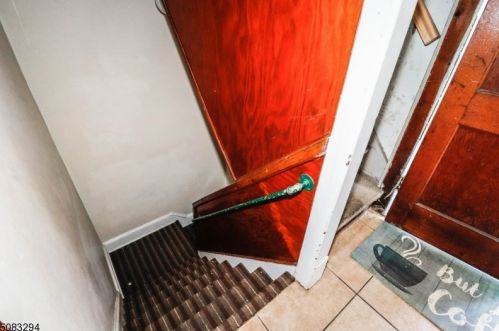 239 Hamilton St, New Brunswick NJ 08901-2205 exterior