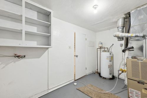 8061 Packard Ave, Saint Louis MO 63134-1519 exterior