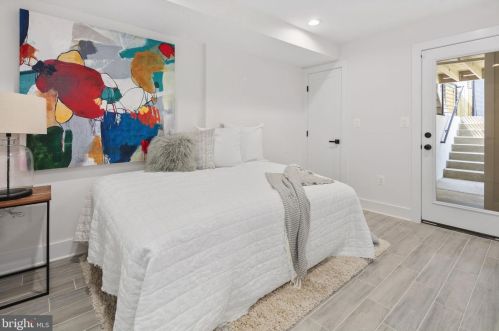 407 Decatur St, Washington DC  20011-4744 exterior