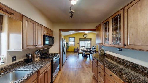 3622 Nordica Ave, Chicago IL 60638-3111 exterior