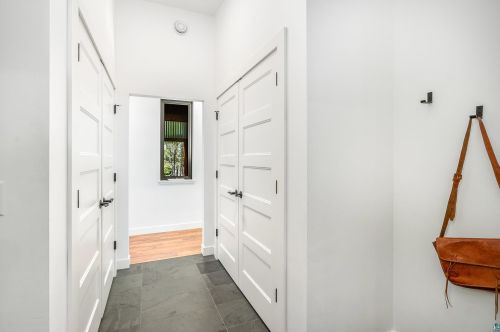 811 Mellwood Ave, Duluth MN 55804-1718 exterior