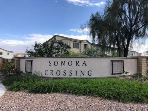 851 Park Ave, Chandler AZ  85225-6508 exterior