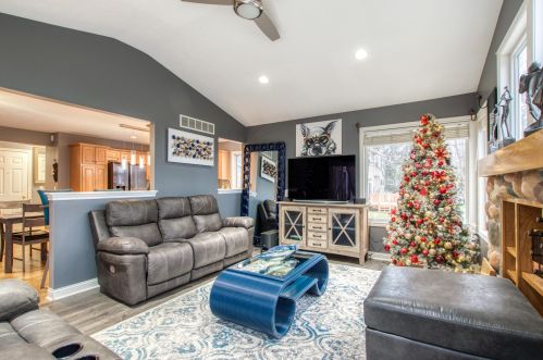 3549 Mdw Grv Dr, Grand Rapids MI 49512-9580 exterior