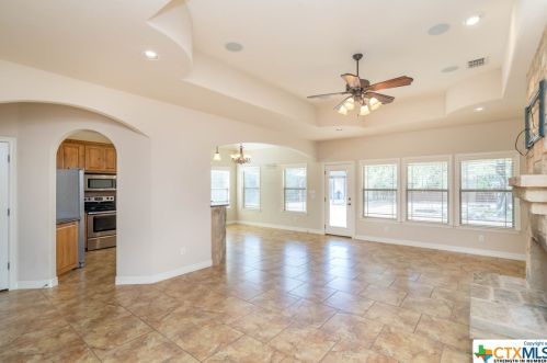 578 Winding River Ln, Spring Branch TX 78070-6382 exterior