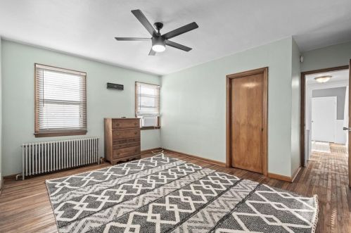 300 Shaler St, Pittsburgh PA  15211-1046 exterior