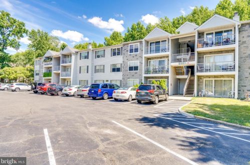 17 Aspen Ct, Trenton NJ  08619-4602 exterior