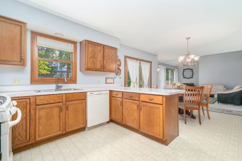 1946 Cara Dr, Joliet, IL 60403-0816