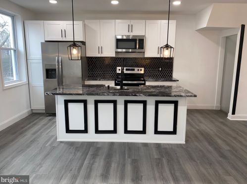 2010 Cheltenham Ave, Philadelphia PA 19120-1001 exterior