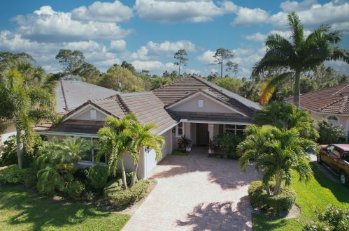 2660 Conifer Dr, Fort Pierce FL  34951-2940 exterior