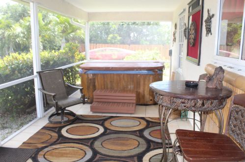 458 Camelotdr, Fort Pierce FL 34983-1763 exterior