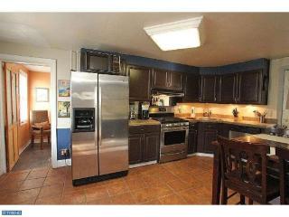 444 Krams Ave, Philadelphia PA  19128-3310 exterior