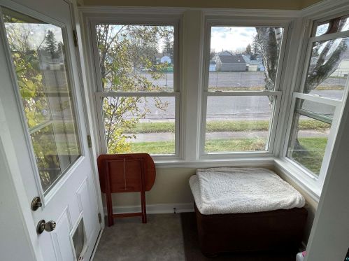 101 3 St, Duluth MN 55805-1727 exterior