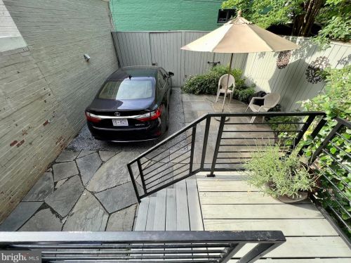 1459 S St, Washington DC  20020-5646 exterior