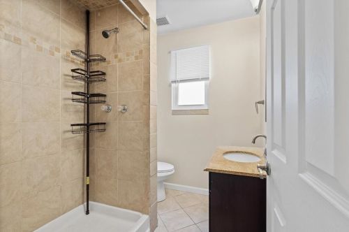 819 Berwin Ave, Pittsburgh PA 15226-1620 exterior