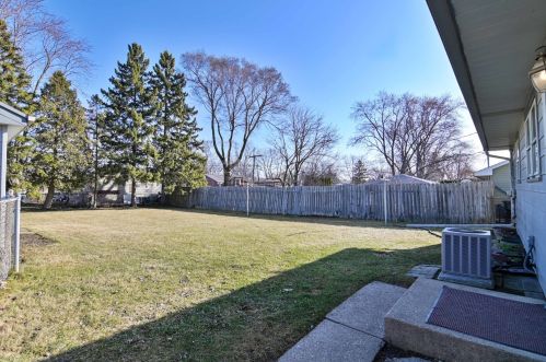 2716 Florida Ave, Waukegan IL 60087-4536 exterior