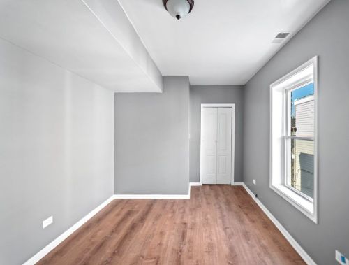 1908 5 Ave, Broadview IL 60153-3203 exterior