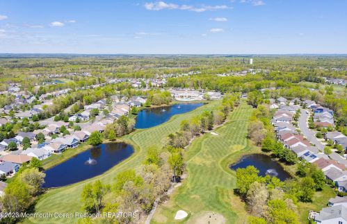 16 Muirfield Rd, Jackson Twp NJ 08527-2657 exterior