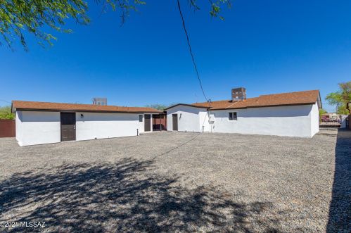 733 Louisiana St, Tucson AZ  85706-1239 exterior