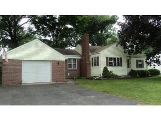 56 Rosemary Dr, Springfield, MA 01119-1920