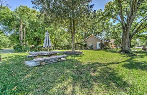 8919 Arrawana Ave, Tampa FL 33614-1810 exterior