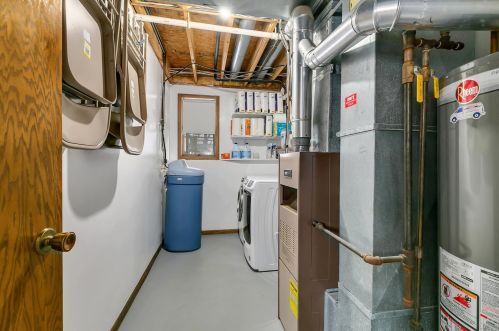 302 10 St, Sartell MN 56377-1170 exterior