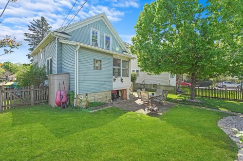 921 Oakland Ave, Joliet IL 60435-4626 exterior