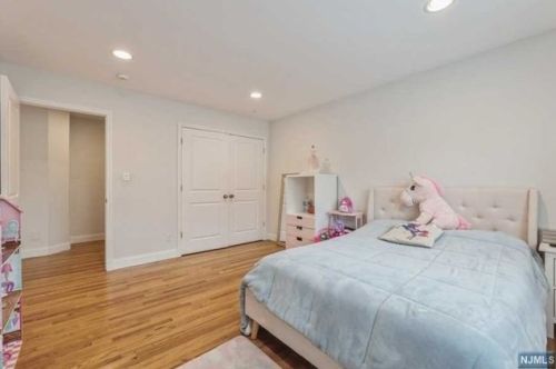 357 Prospect St, Nutley NJ 07110-3127 exterior