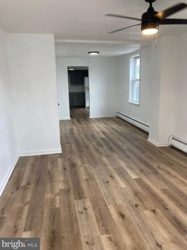 118 2nd St, Hummelstown PA  17036-1605 exterior