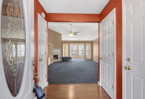 2725 Hillvale Cv Dr, Lithonia GA 30058-1856 exterior