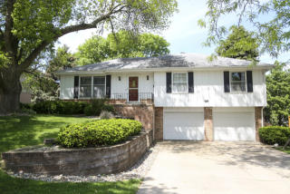 4216 100th St, Omaha, NE 68134-3725