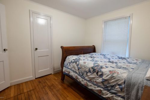 1292 Peterson Rd, Meskegon MI 49445-9676 exterior