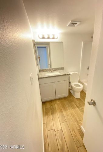 2327 56 Dr, Phoenix AZ 85031-2523 exterior