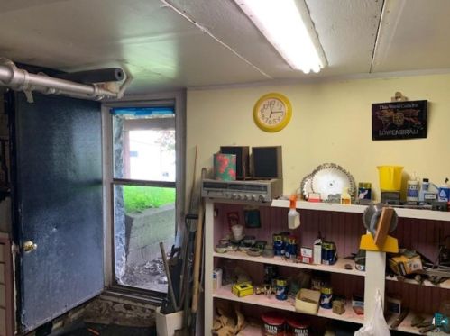 205 3 St, Duluth MN 55805-1856 exterior