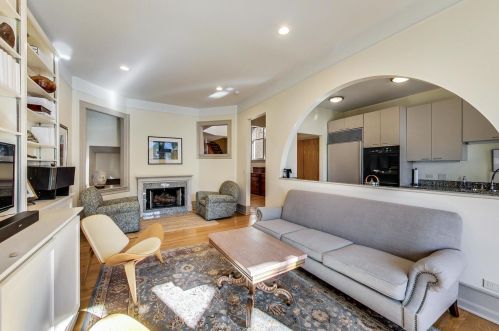 1133 Schubert Ave, Chicago IL 60614-1507 exterior