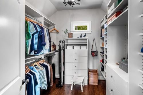 1732 Johnson Rd, Atlanta GA  30306-3147 exterior