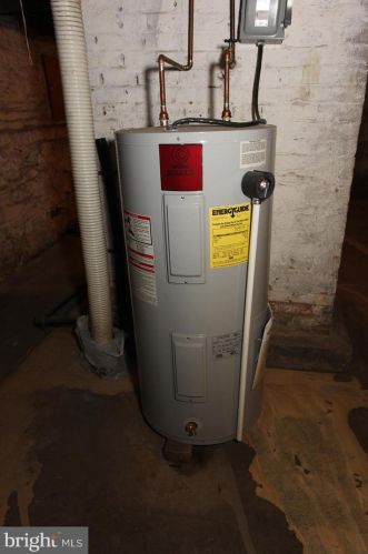 223 Washington St, Huntingdon PA 16652-1525 exterior