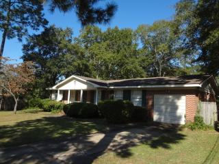 208 Seeba Dr, Dothan, AL 36303-2757