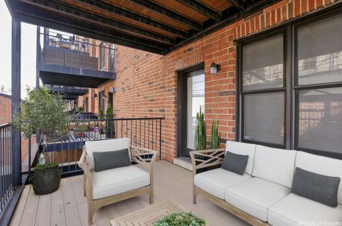 2702 Lehmann Ct, Chicago IL  60614-1616 exterior