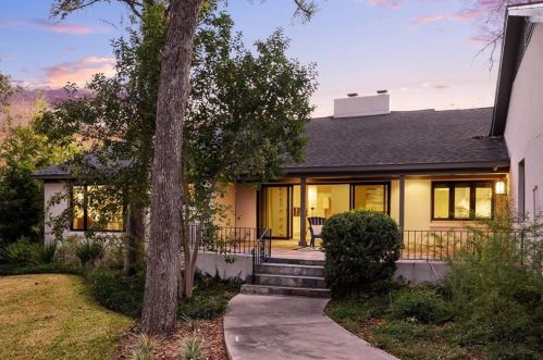 3919 Balcones Dr, Austin TX 78731-5414 exterior