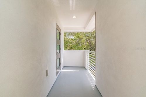 2113 Carmen St, Tampa FL 33606-1202 exterior