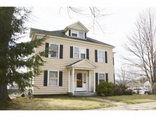2484 Elm St, Manchester, NH 03104-2211