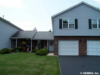 126 Flower Dale Dr, Rochester, NY 14626-1669