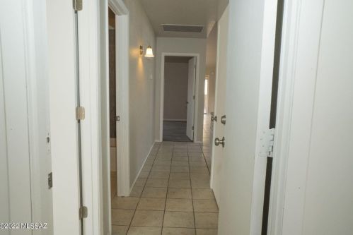 3086 Placita De Ln Roseta, Tucson AZ 85746-8368 exterior