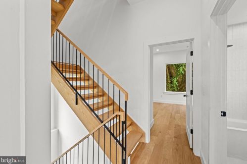 4315 Boone St, Philadelphia PA 19128-5003 exterior