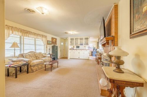 541 Old Phelps Rd, Huntsville TX 77340-7255 exterior